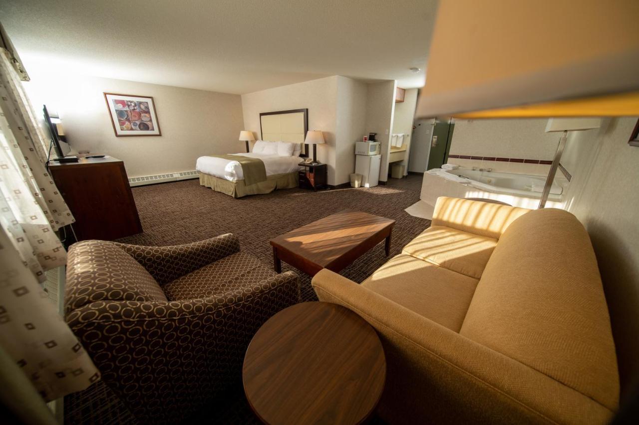 Hotel Coast St John Fort St. John